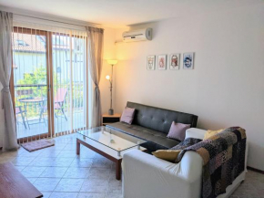 Friendly Sea Apartment in Sinemorets